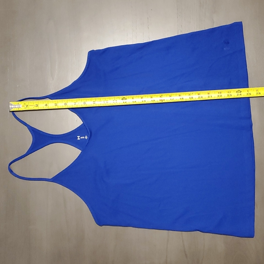 Under Armour tank